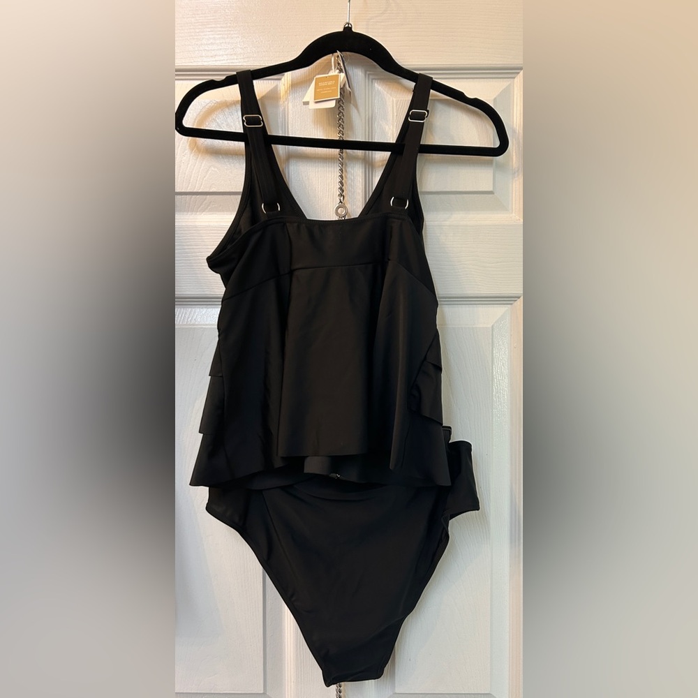 CUPSHE Black Ruffled Tankini Swimsuit - Picture 2 of 2